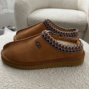 NARROW Tasman Ugg in Chestnut